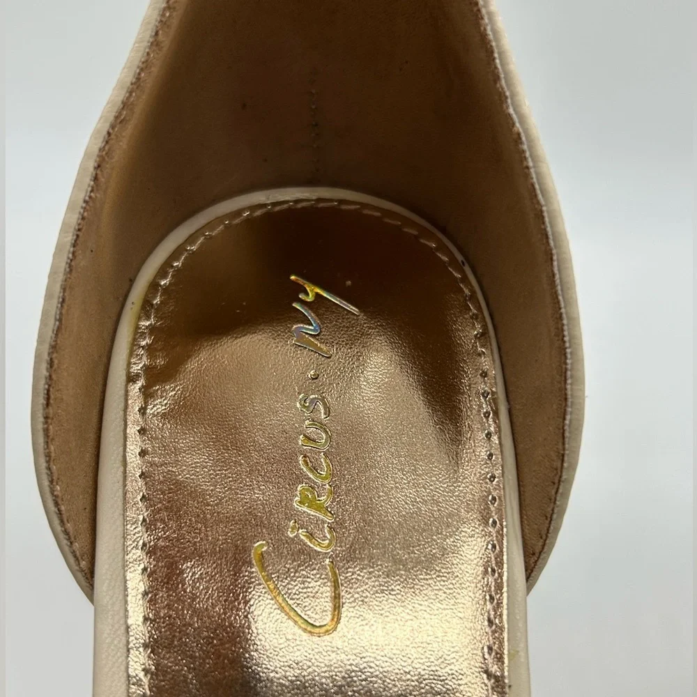 Circus by Sam Edelman Women’s Bailey Platform Heels Vanilla Color 10M Vegan NWB